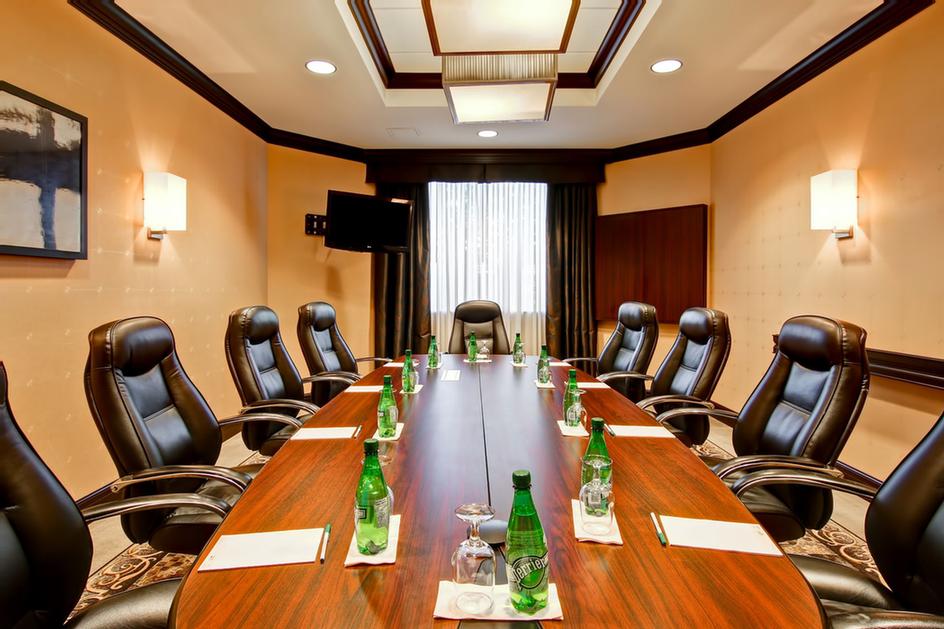 Photo of Ontario Boardrooom