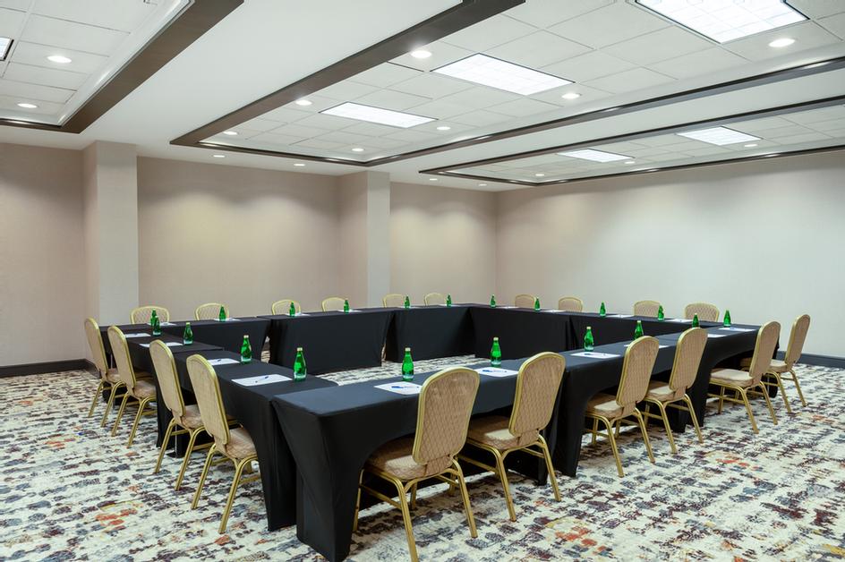 Photo of Interntional Board Room