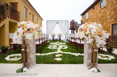 Photo of Courtyard Area
