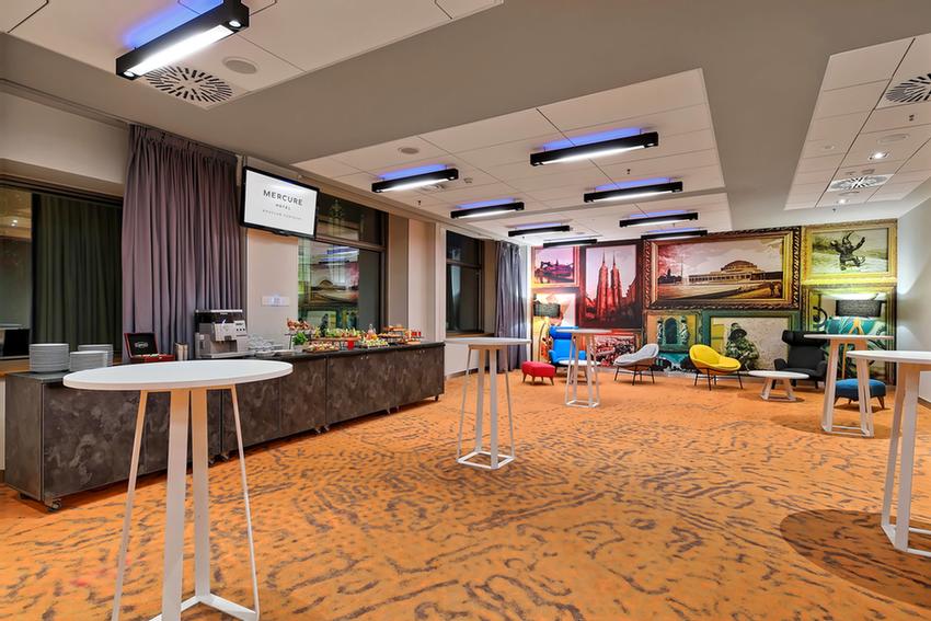 Photo of Foyer