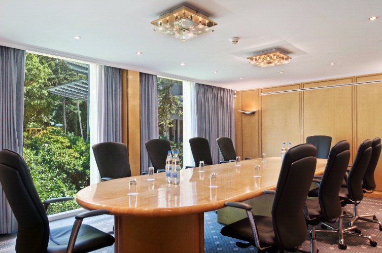 Photo of Boardroom