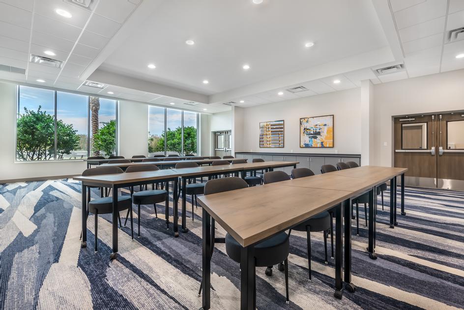 Photo of Main Meeting Room