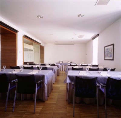 Photo of Aula de los Canónigos Room