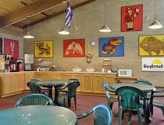 Breakfast Area 5 of 6