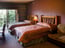 Double Queen Sofa Glacier Canyon Lodge 8 of 11