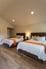 Room With 2 Queen Beds 4 of 11