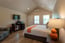 Room With 1 King Bed 5 of 11