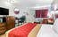 King\'s Inn Motel Formerly Econo Lodge Northeast 1 of 6